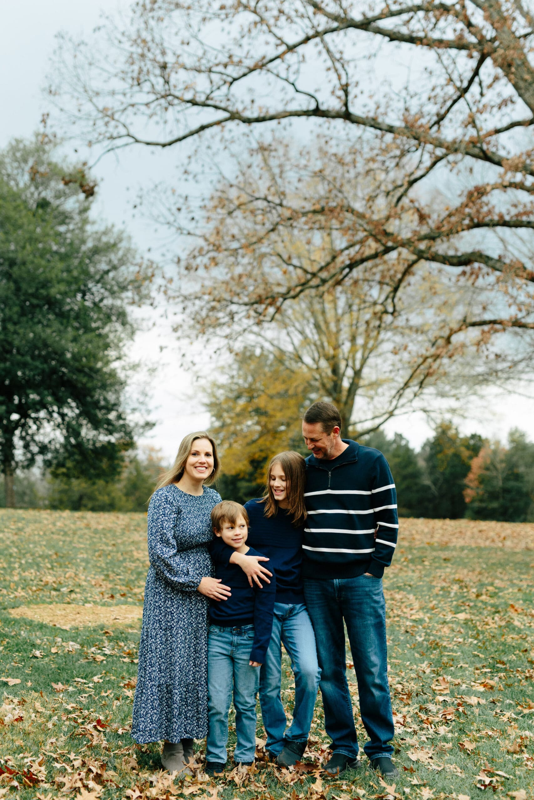 Virginia lakeside family session with Seana Shuchart Photography