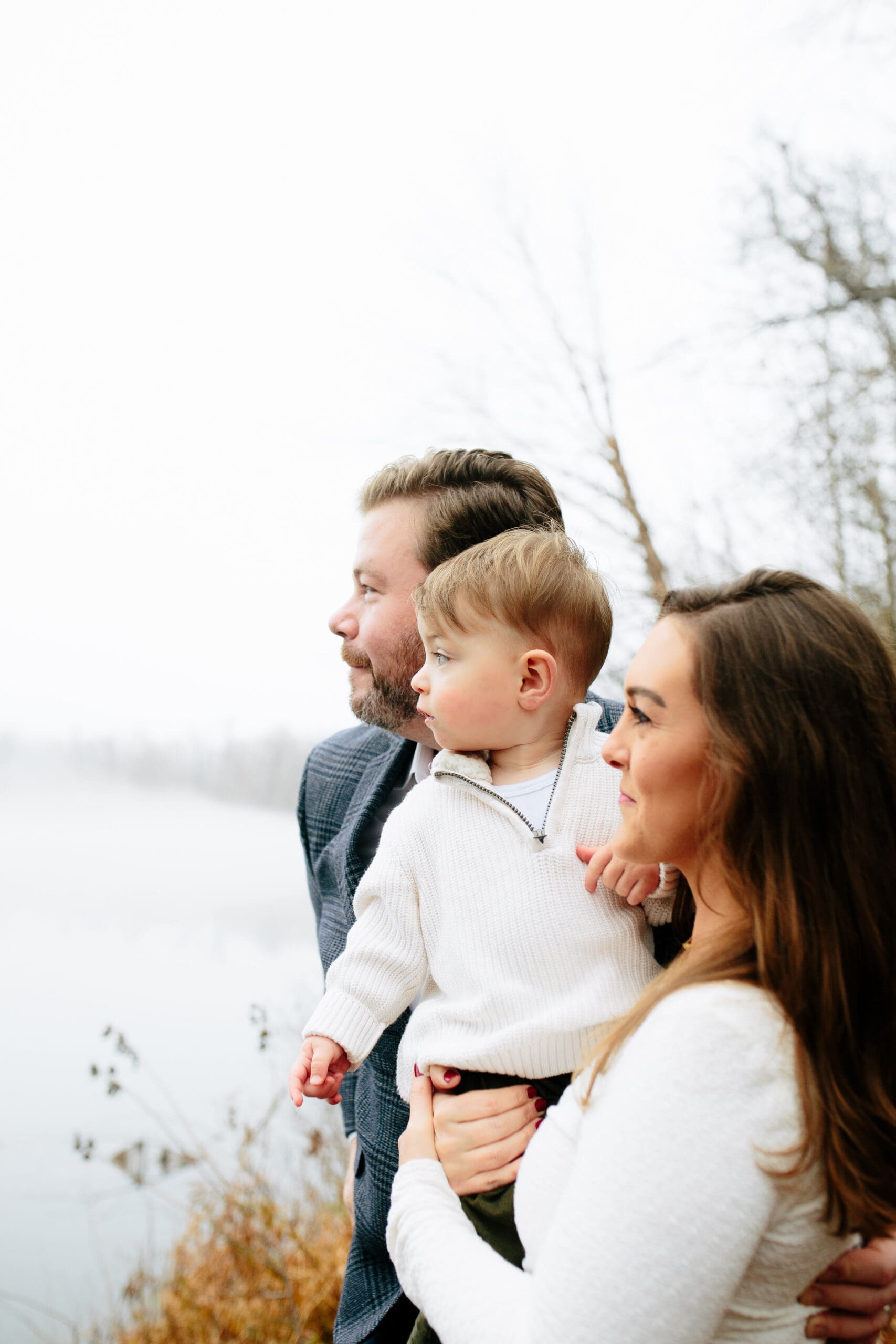 Virginia Winter River Family Session with Seana Shuchart Photography